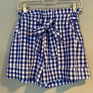 High-rise ruffled waisted shorts